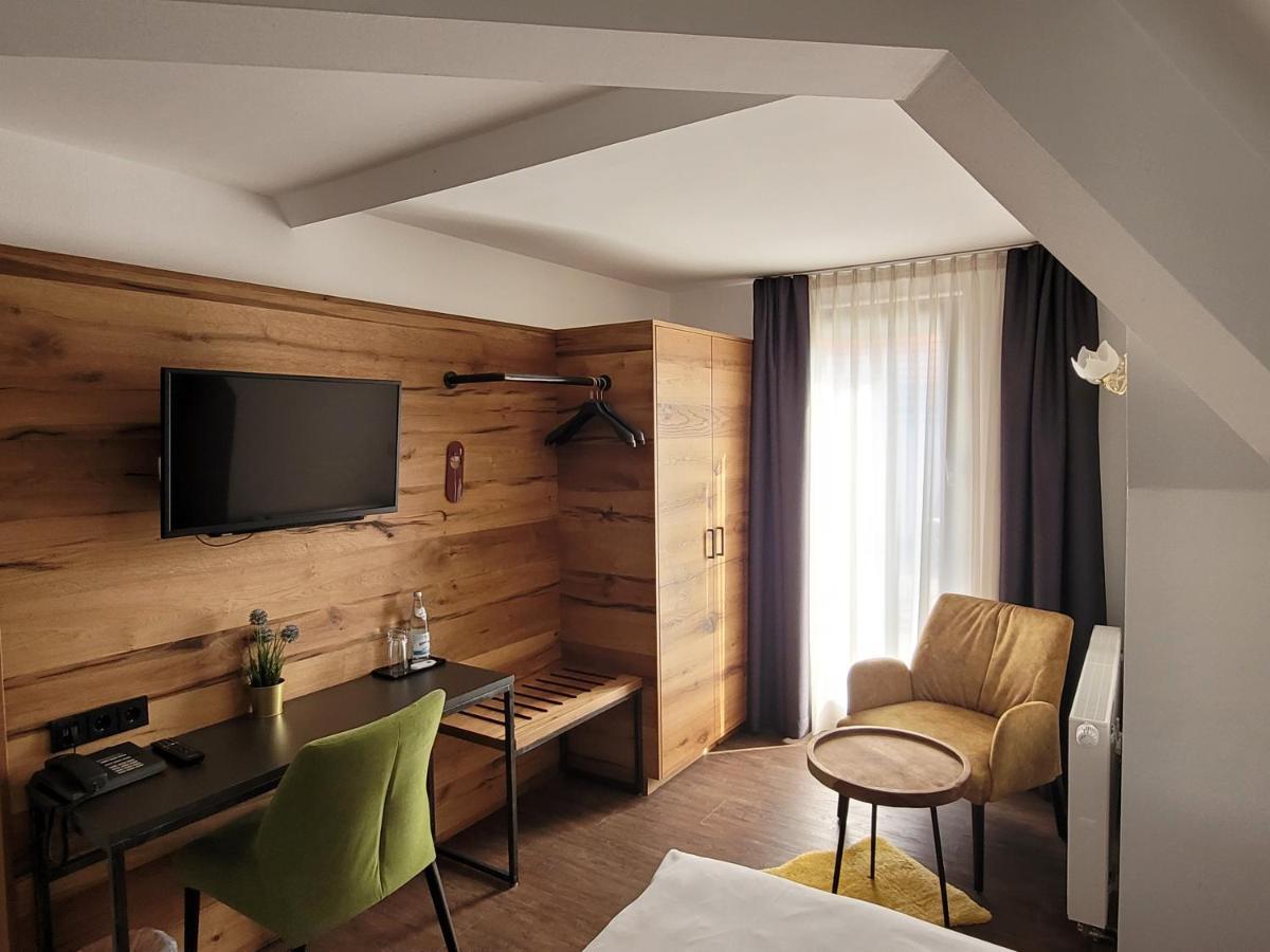 וואלדסאסן Hotel Zum Ehem. Koenigl. Bayr. Forsthaus מראה חיצוני תמונה