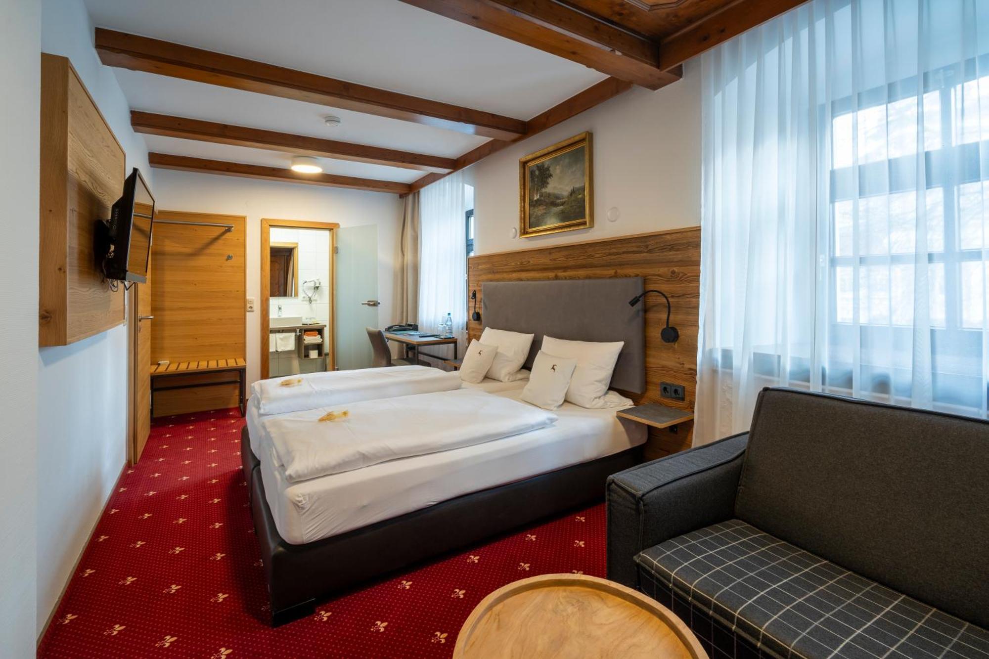 וואלדסאסן Hotel Zum Ehem. Koenigl. Bayr. Forsthaus מראה חיצוני תמונה